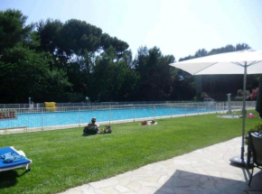 Bel appartement avec piscine proche des plages